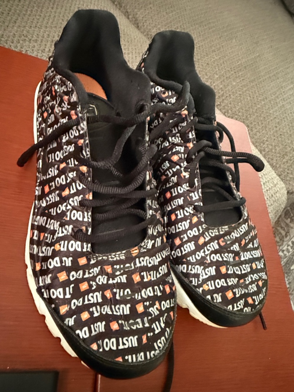 Nike Black, White and Orange 'Just Do It' Logo Running Shoes - Picture 5 of 5